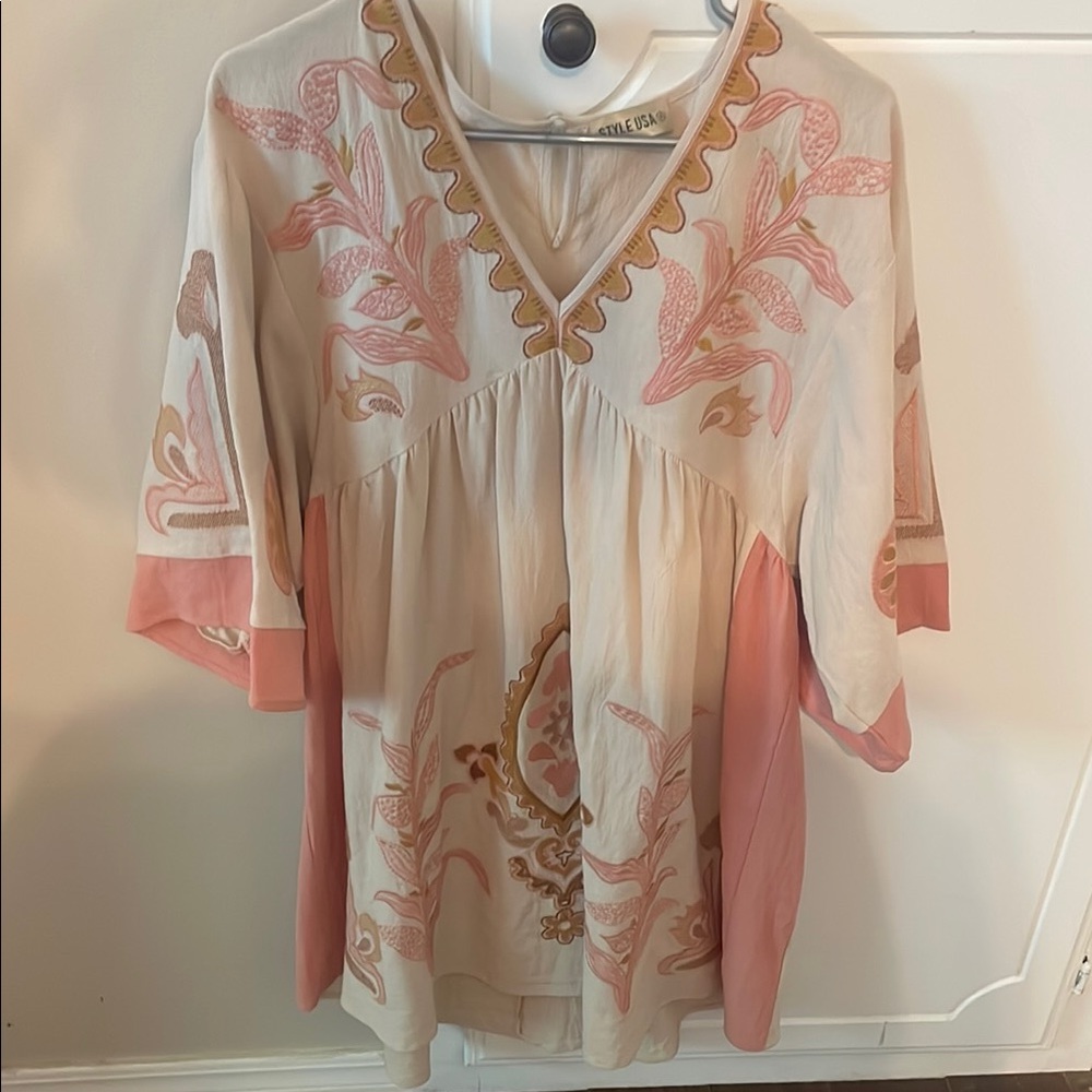 Cream and Pink Embellished 3/4 Sleeve Blouse
